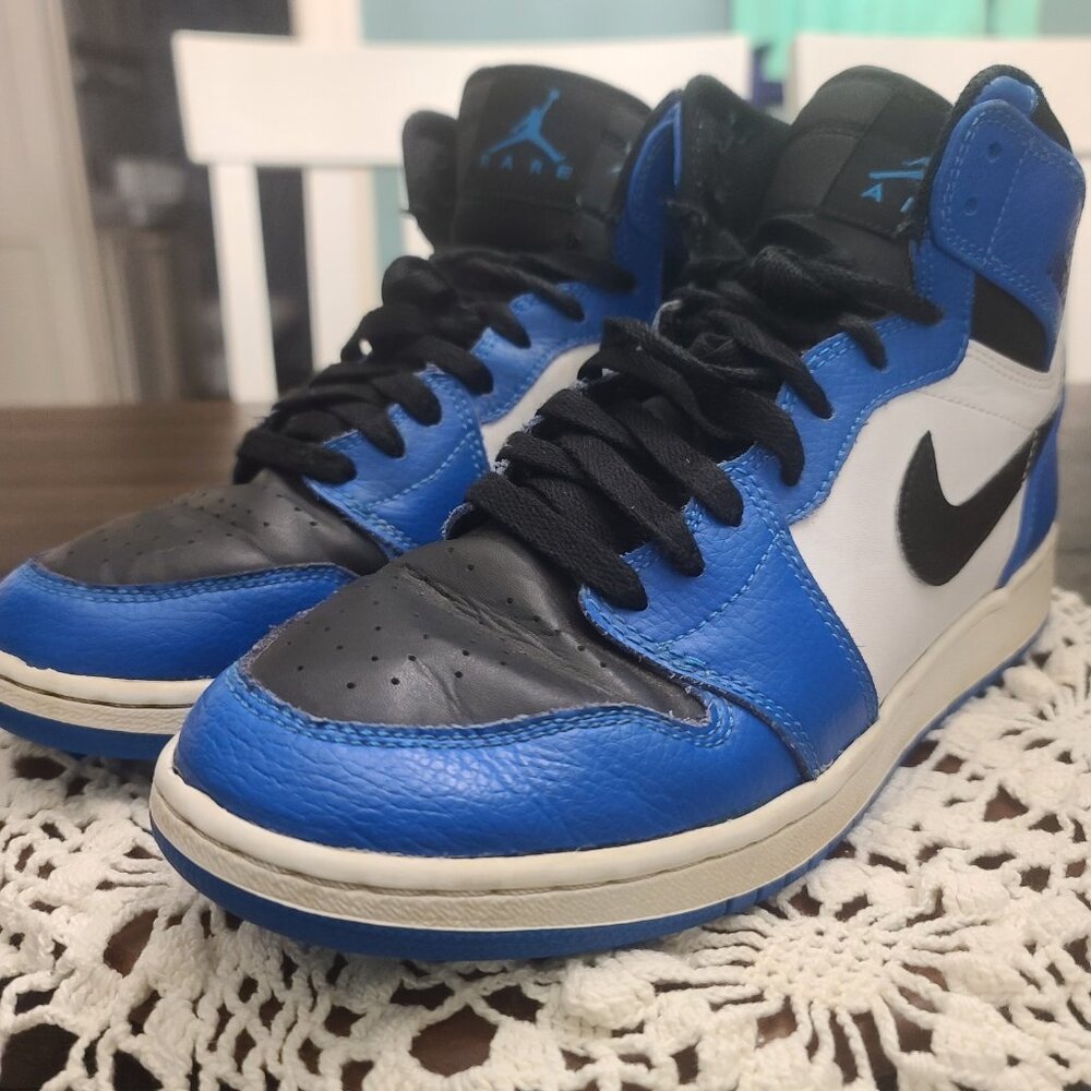 Nike Shoes Youth 6.5 Blue White 705300-400 Air Jordan Retro 1 Air Soar Sneakers